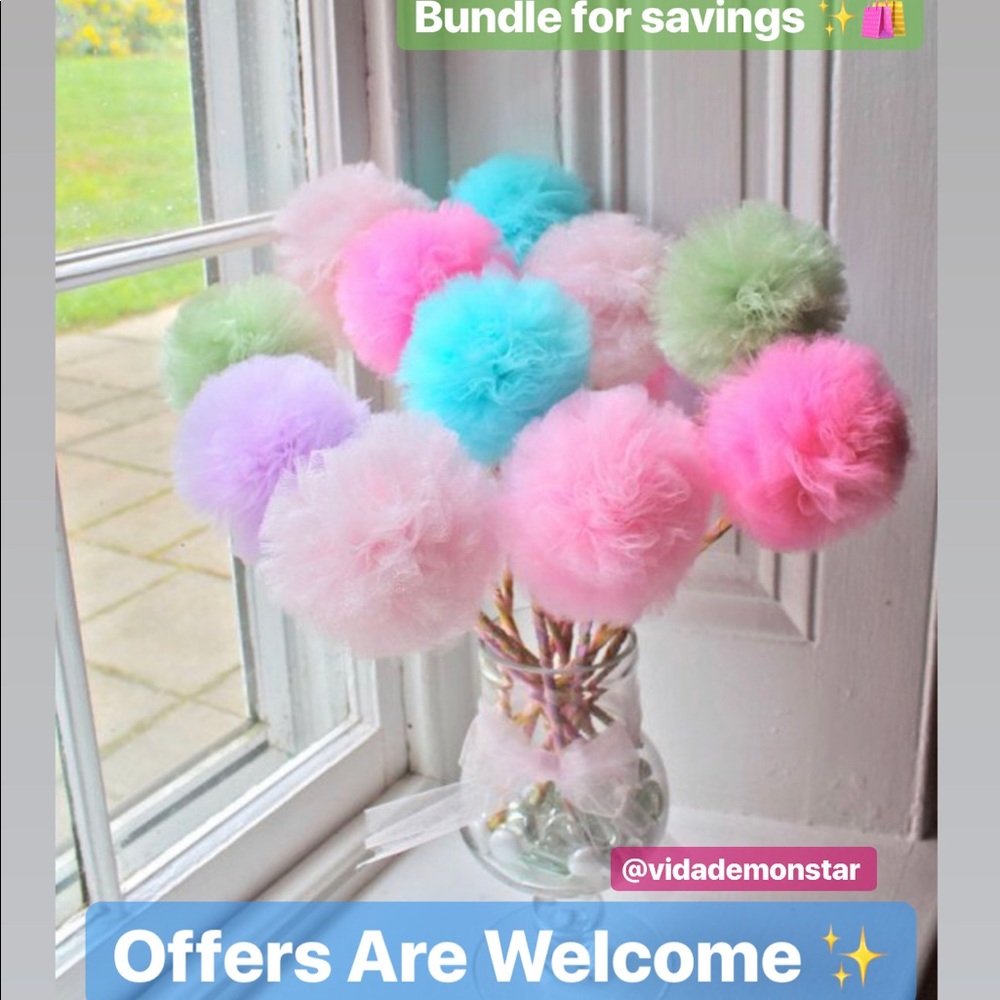 ✨🛍 OFFERS ARE WELCOME !